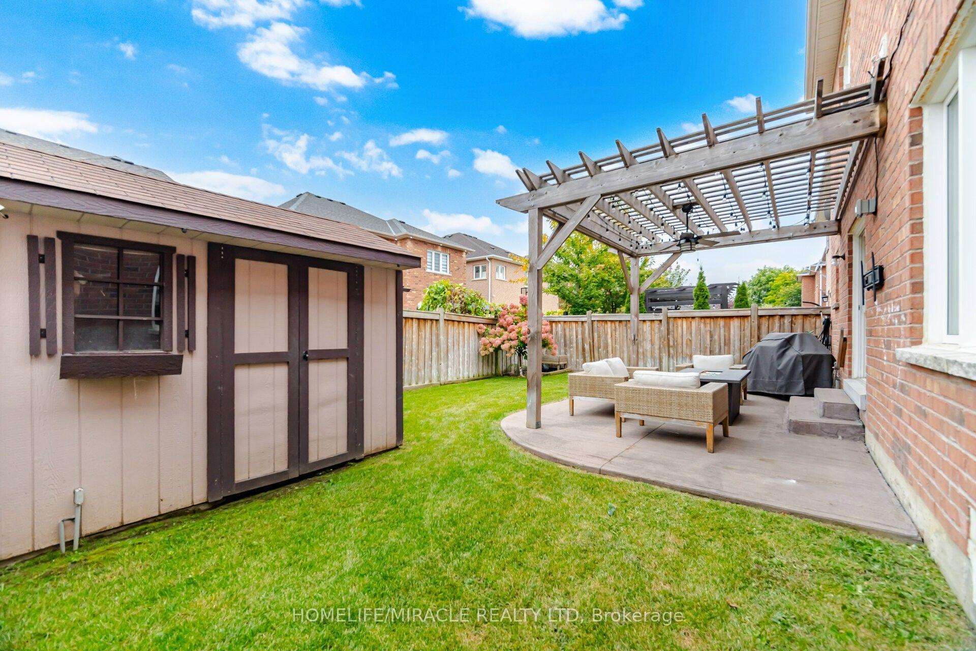 Photo 47 of 5 Billancourt Crescent, Brampton, Vales of Castlemore North — HOMEH