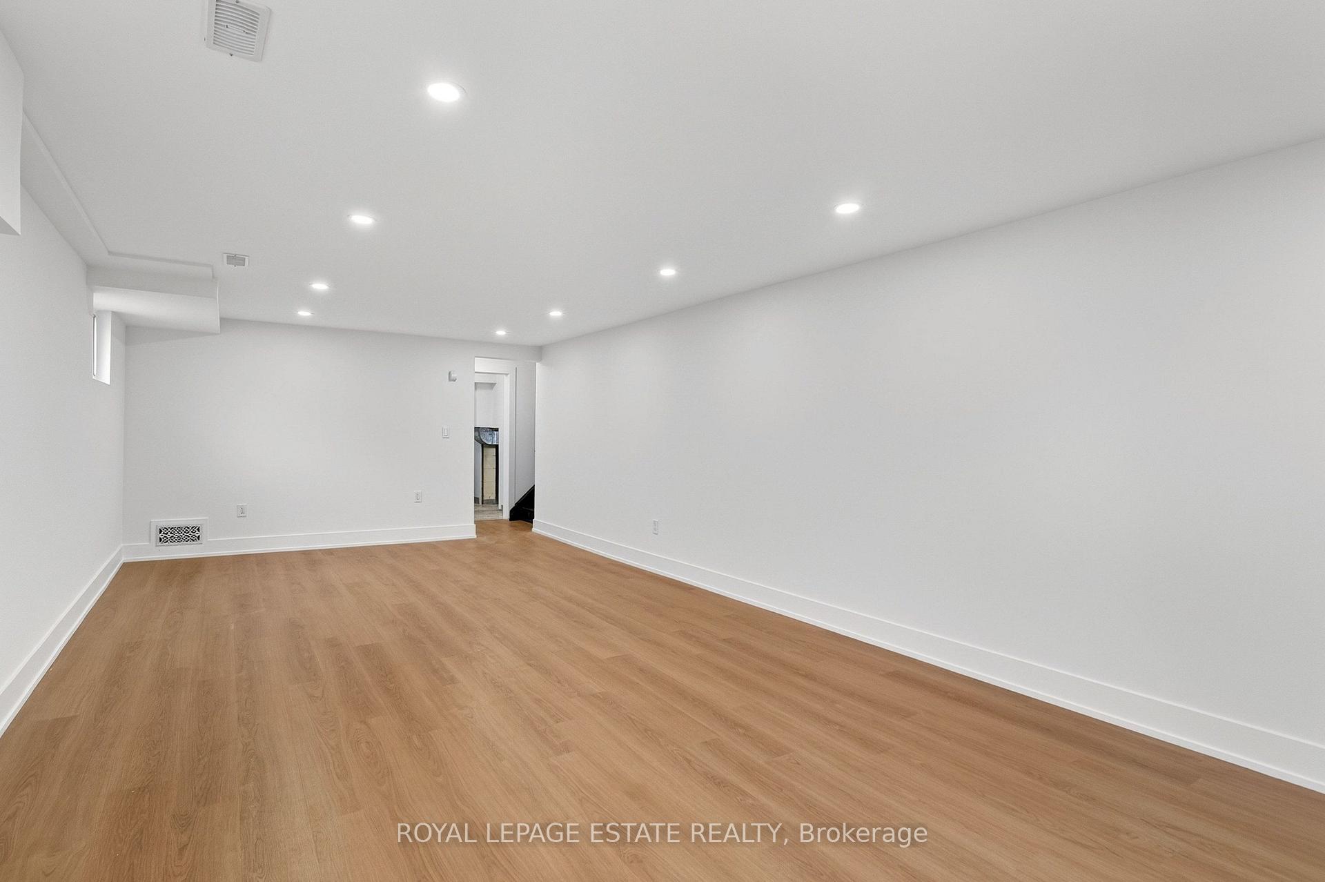 Photo 34 of 38 Brightside Drive, Scarborough, West Hill — HOMEH