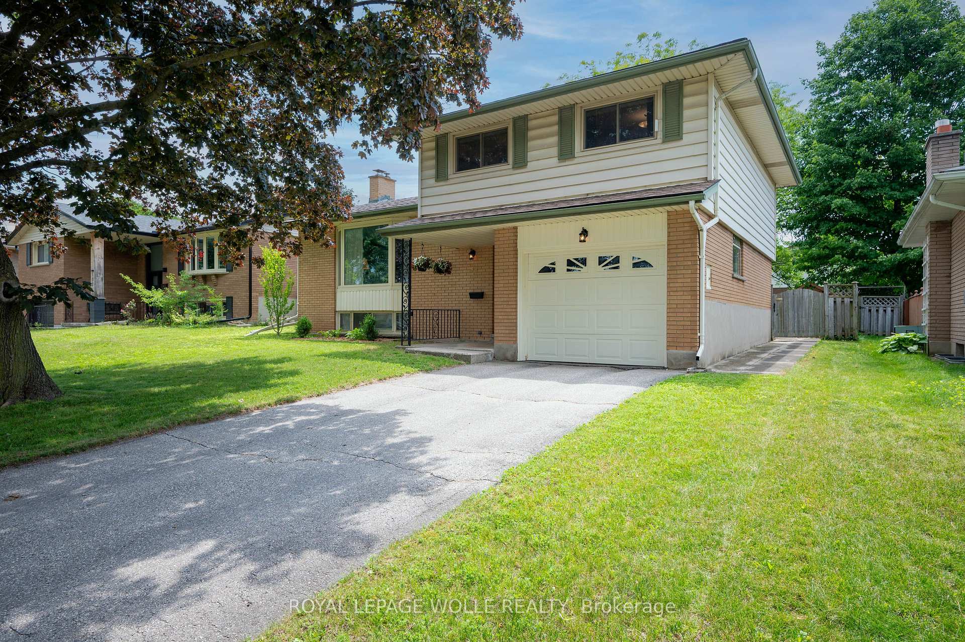 Photo of 99 Lorraine Avenue