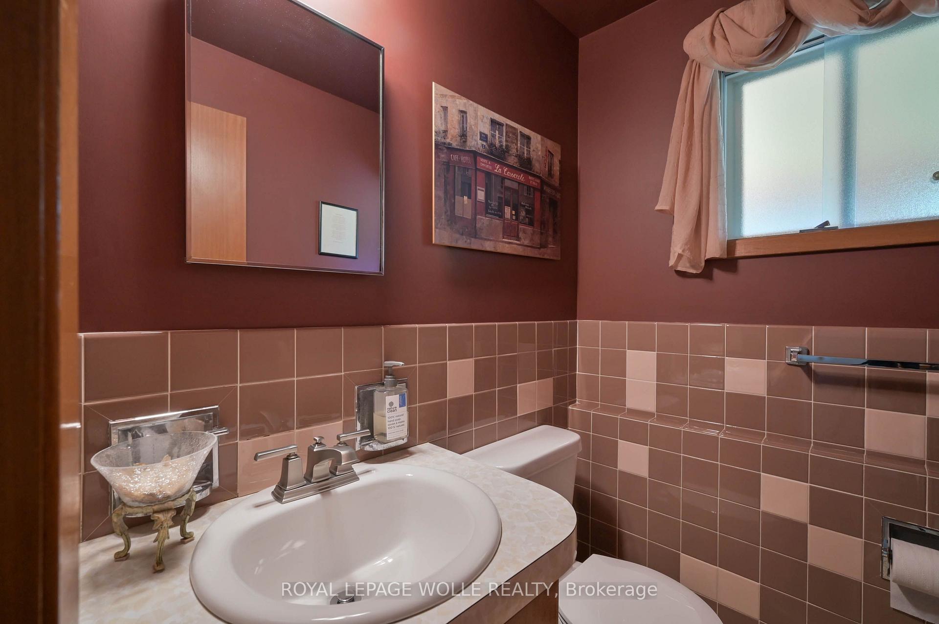 Photo 22 of 99 Lorraine Avenue, Kitchener, Heritage Park - Kitchener — HOMEH