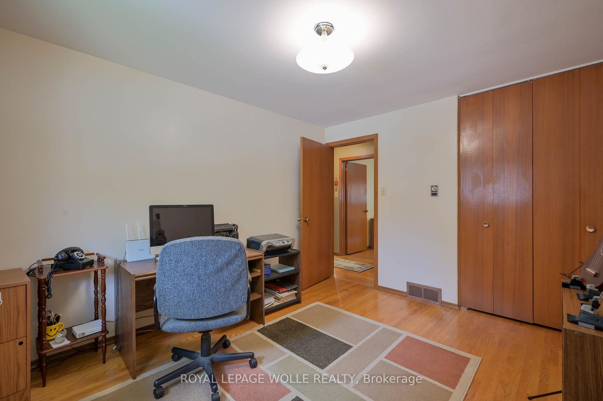 Photo 26 of 99 Lorraine Avenue, Kitchener, Heritage Park - Kitchener — HOMEH