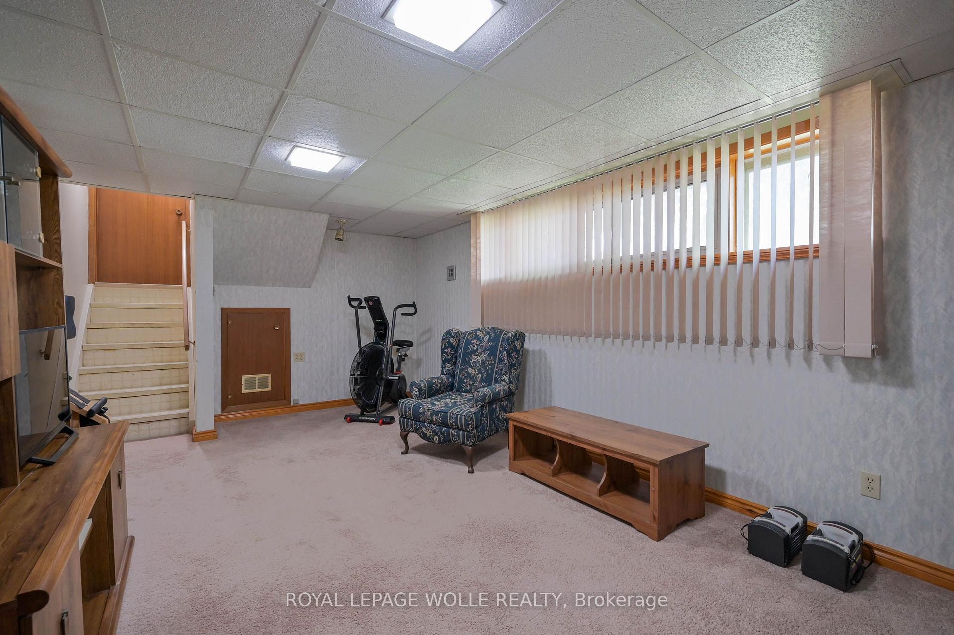 Photo 31 of 99 Lorraine Avenue, Kitchener, Heritage Park - Kitchener — HOMEH