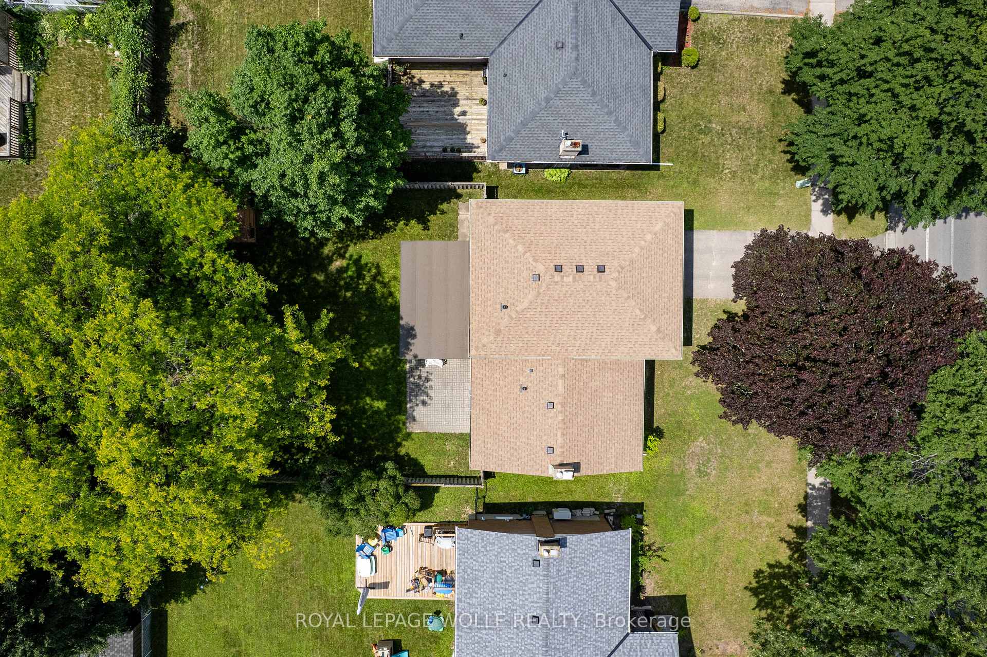 Photo 42 of 99 Lorraine Avenue, Kitchener, Heritage Park - Kitchener — HOMEH
