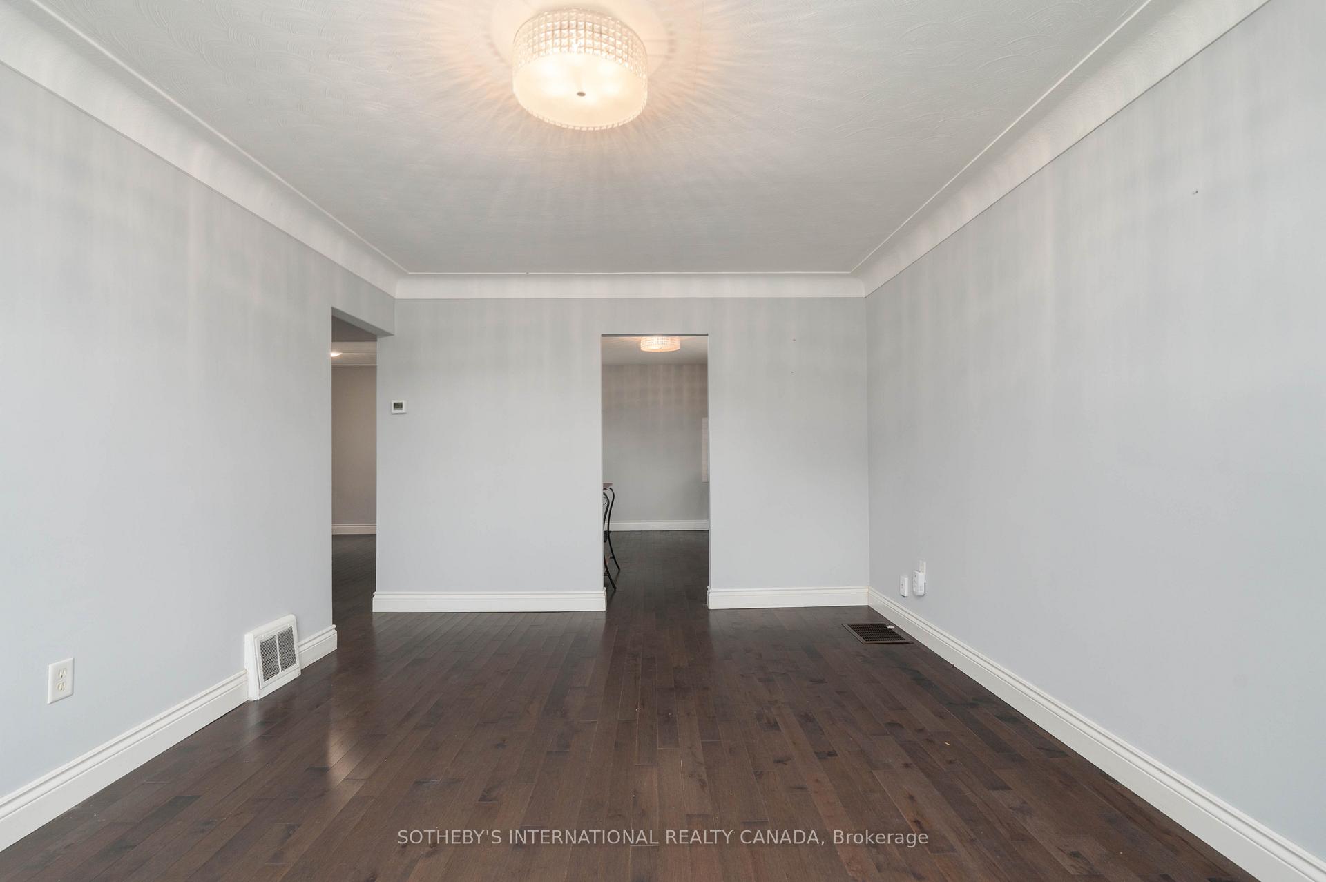 Photo 6 of 416 Fennell Avenue E, Hamilton, Hill Park — HOMEH