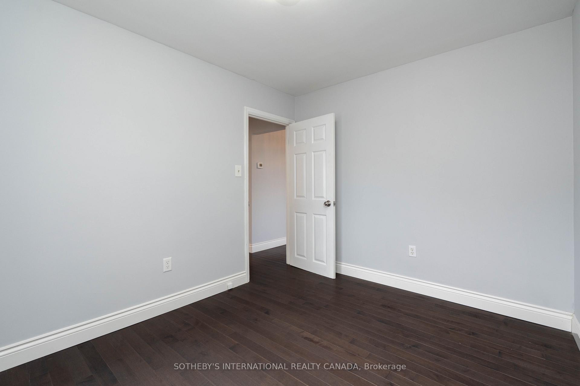 Photo 13 of 416 Fennell Avenue E, Hamilton, Hill Park — HOMEH