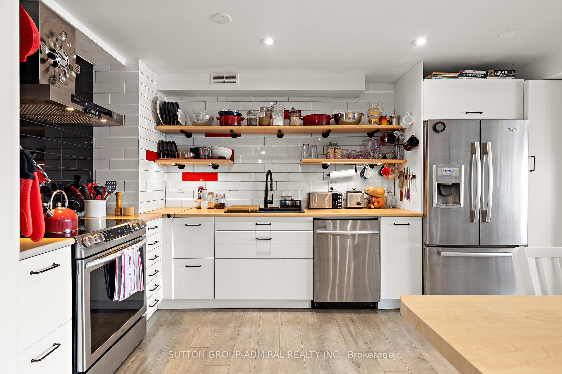 Photo 9 of Unit 1309, 455 Sentinel Road, North York, York University Heights — HOMEH