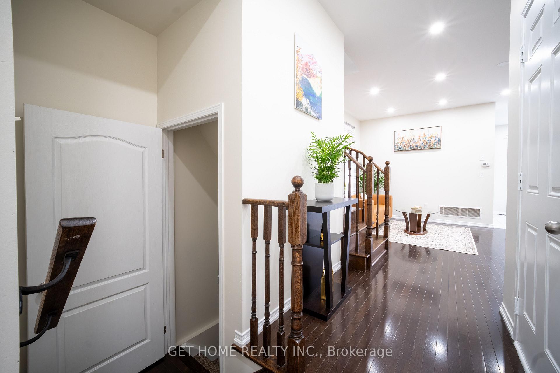 Photo 16 of Unit 61, 745 Farmstead Drive, Milton, Willmott — HOMEH