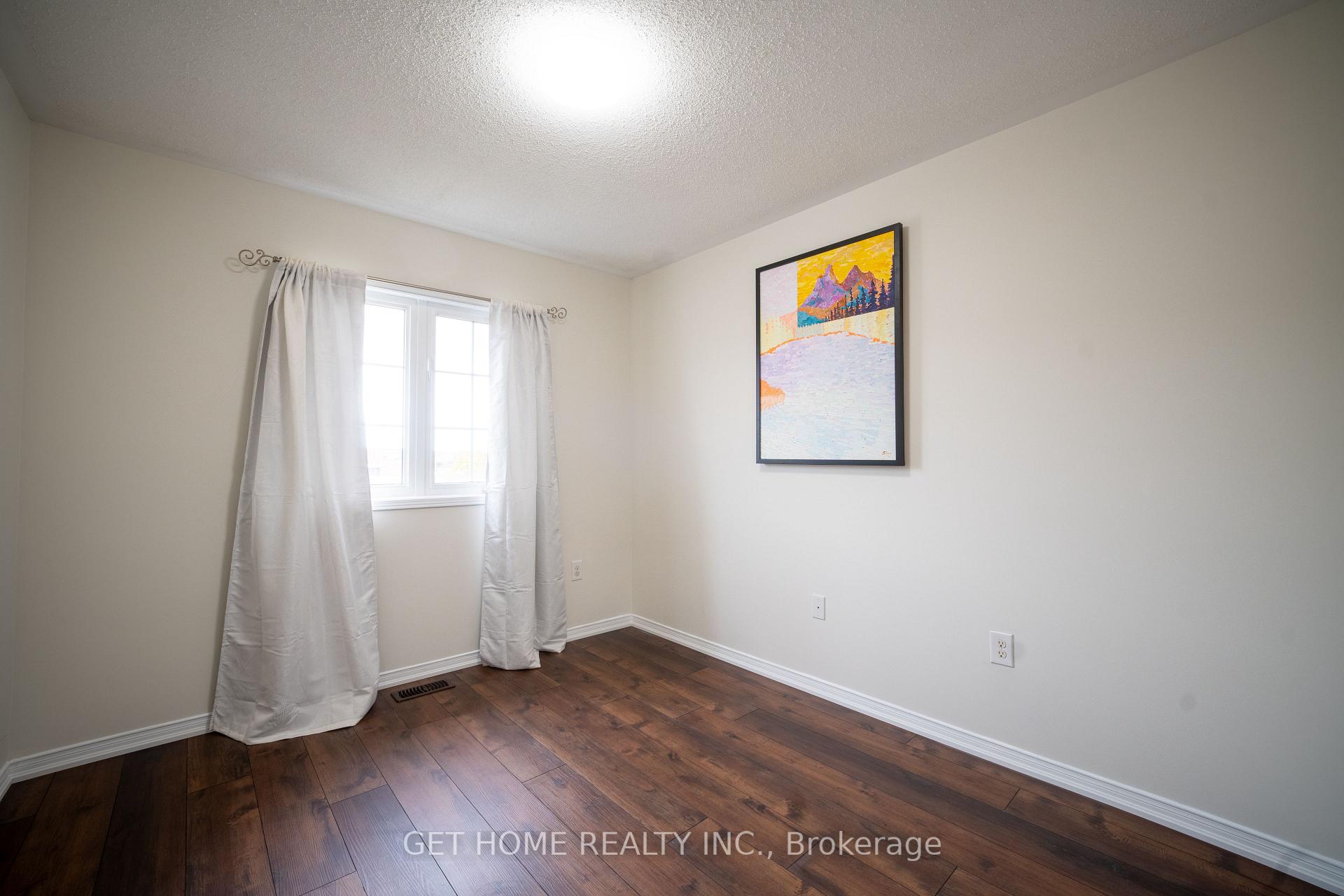 Photo 33 of Unit 61, 745 Farmstead Drive, Milton, Willmott — HOMEH