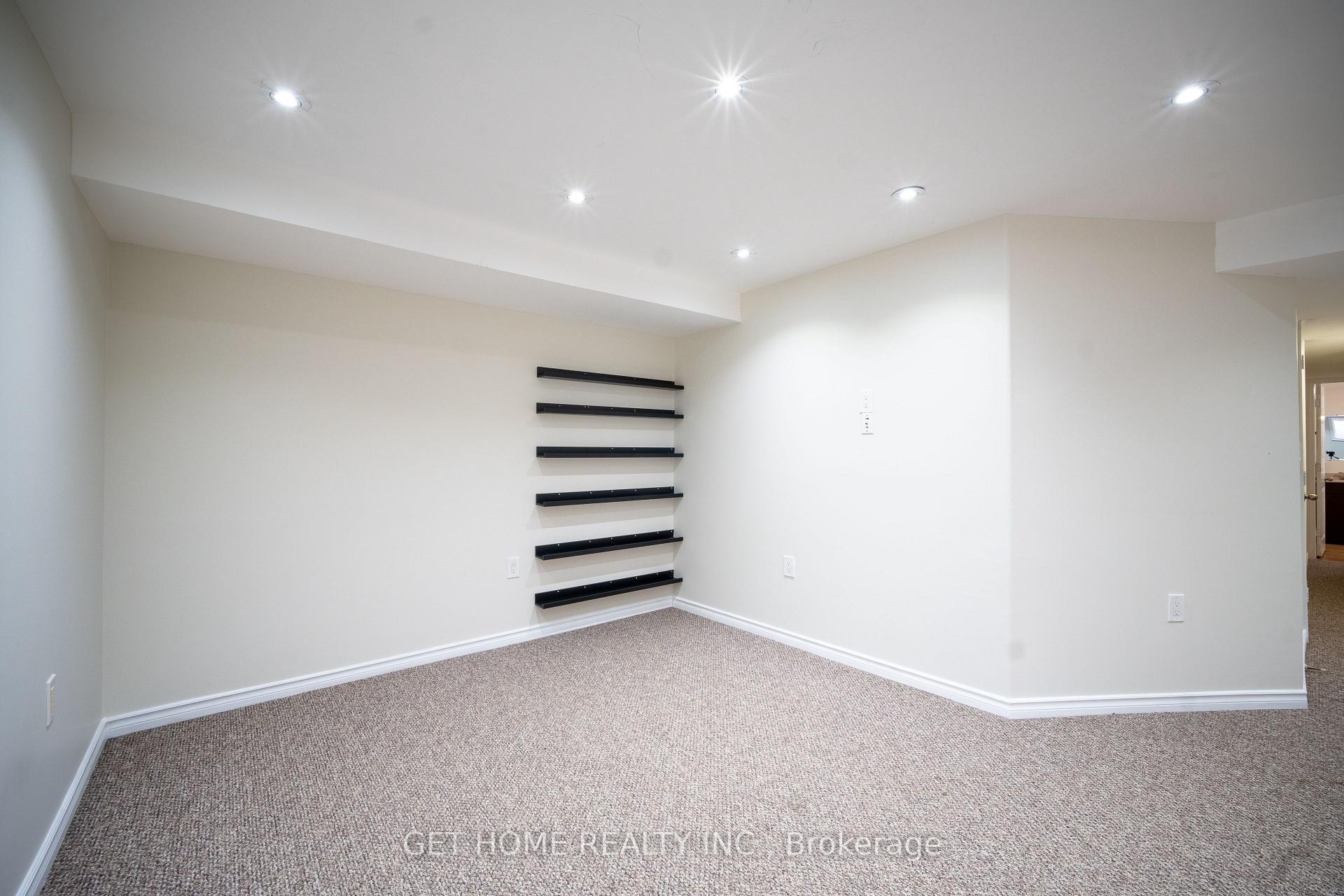 Photo 38 of Unit 61, 745 Farmstead Drive, Milton, Willmott — HOMEH