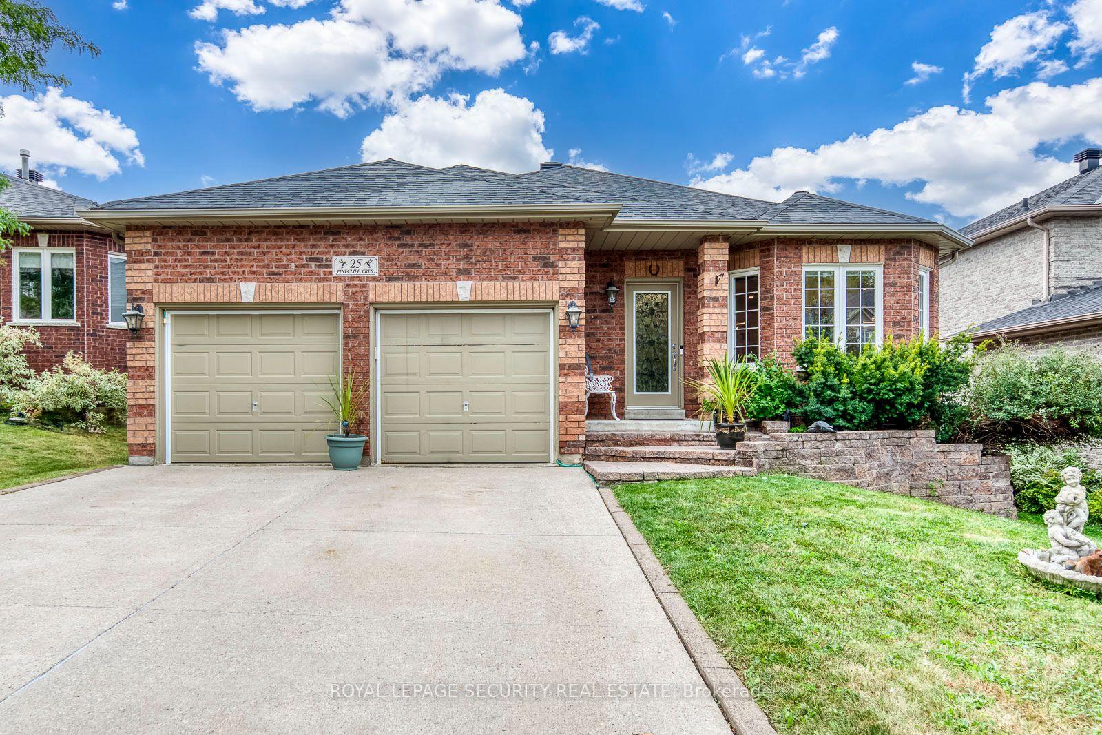 Photo of 25 Pinecliff Crescent