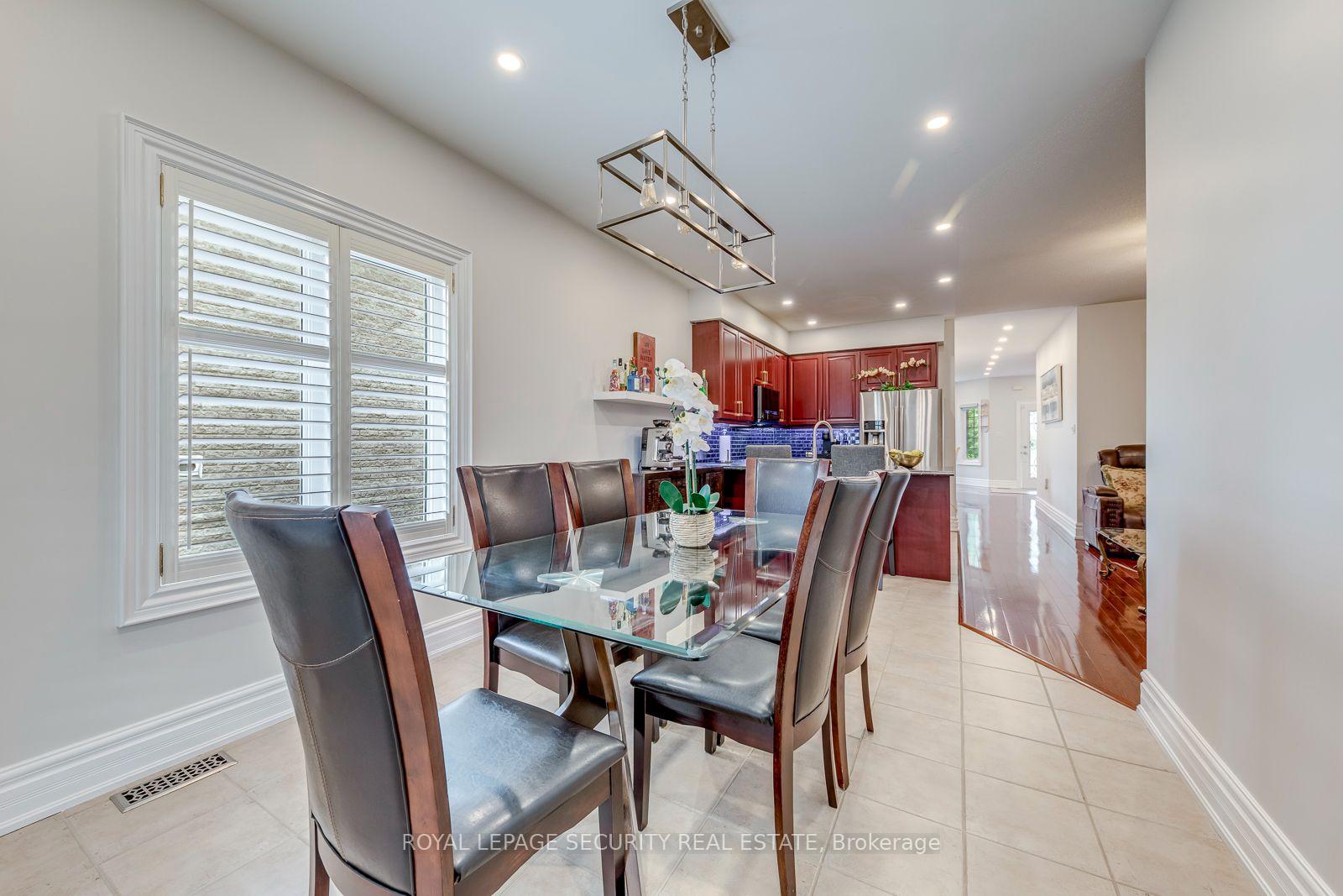 Photo 19 of 25 Pinecliff Crescent, Barrie, Ardagh — HOMEH