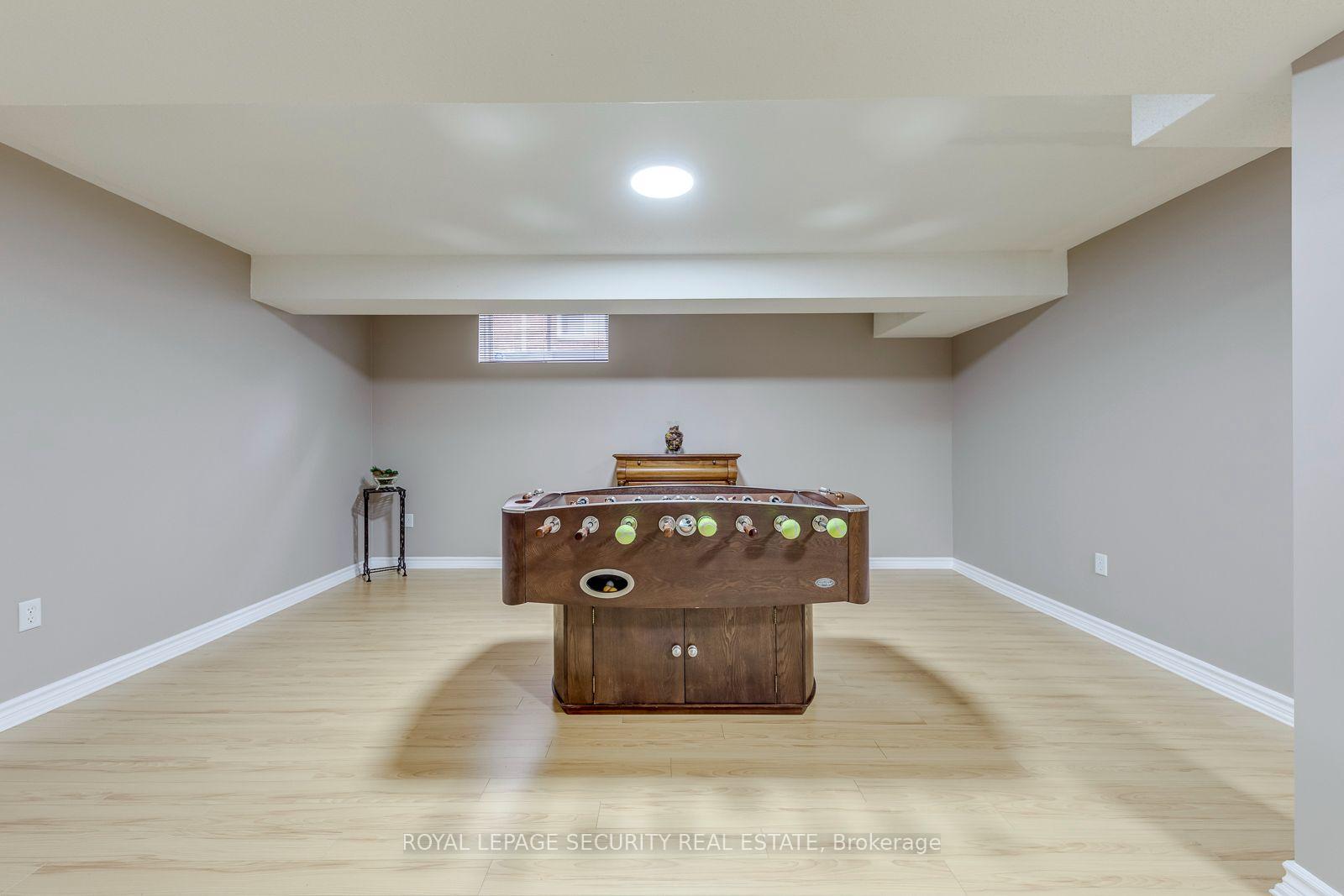 Photo 35 of 25 Pinecliff Crescent, Barrie, Ardagh — HOMEH
