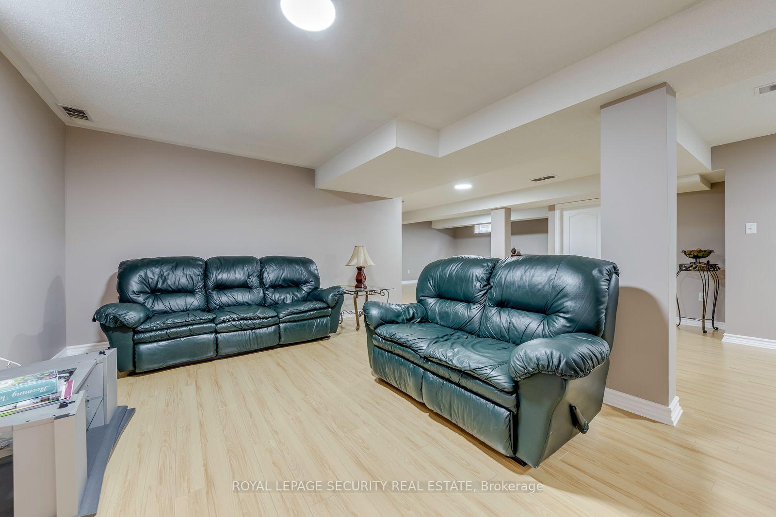 Photo 38 of 25 Pinecliff Crescent, Barrie, Ardagh — HOMEH