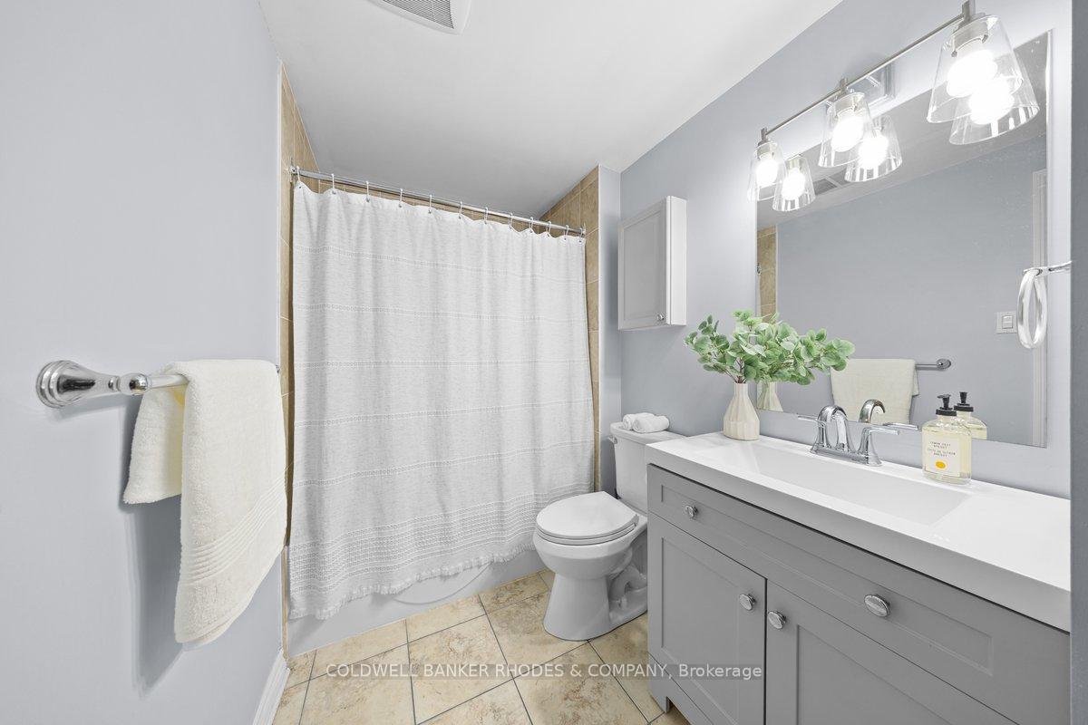 Photo 11 of Unit 201, 200 Lett Street, Ottawa, West Centre Town — HOMEH