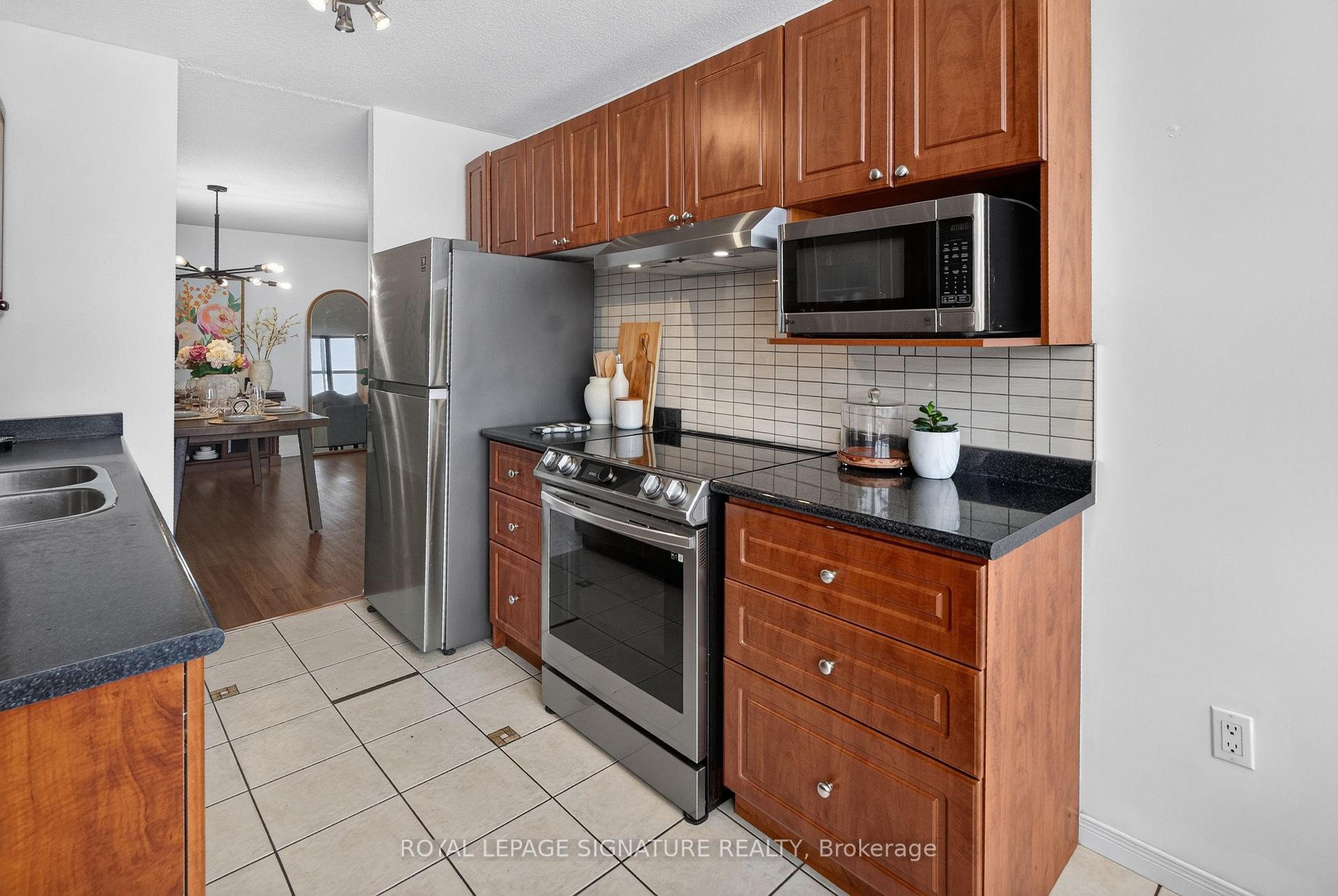 Photo 27 of Unit 1908, 25 Kensington Road, Brampton, Queen Street Corridor — HOMEH