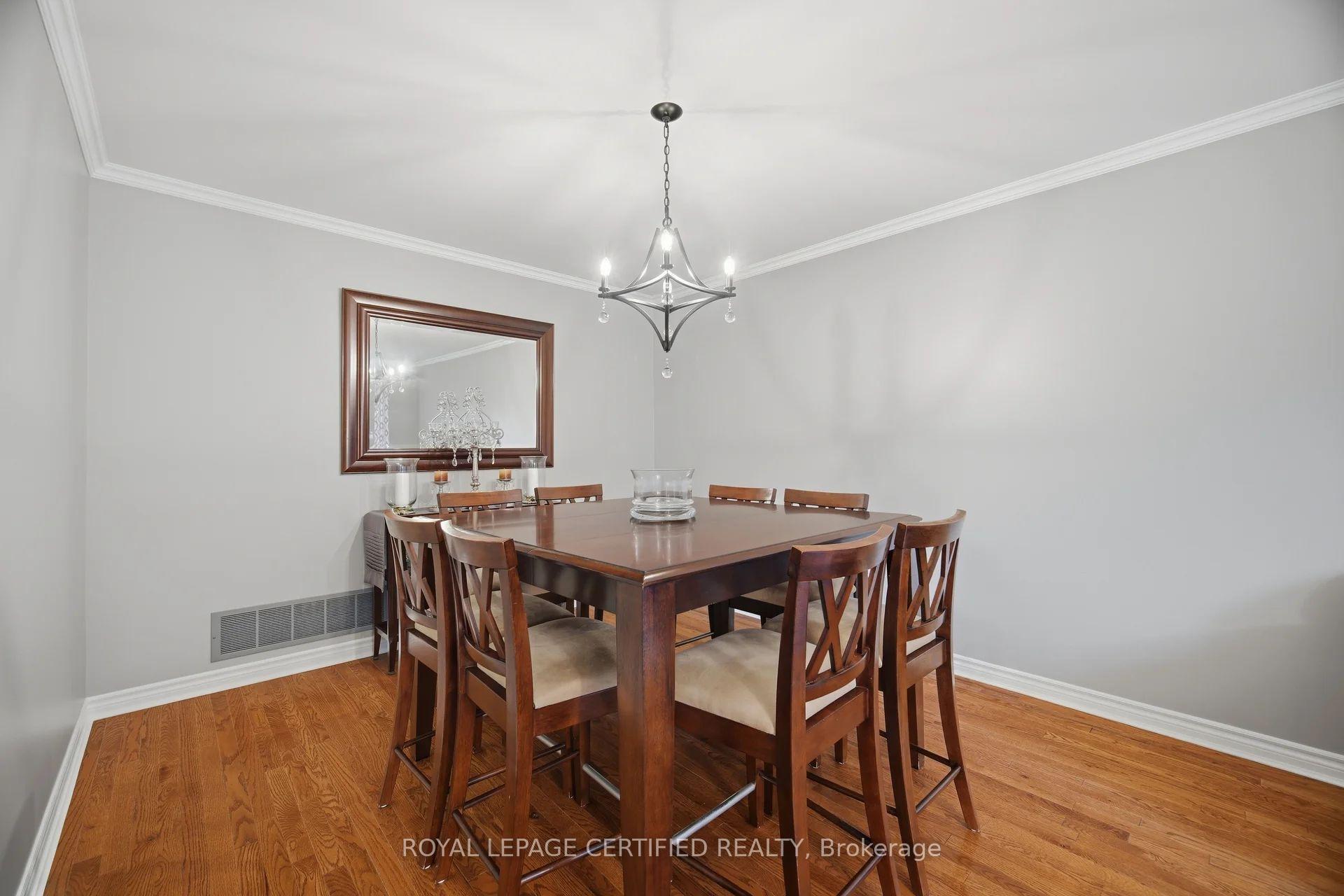 Photo 24 of 8 Wishart Place, Brampton, Heart Lake East — HOMEH
