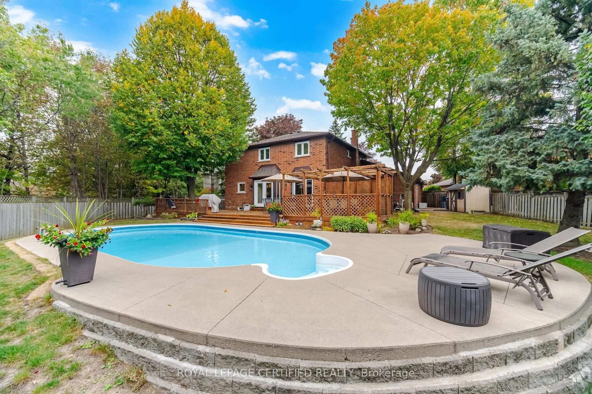 Photo 7 of 8 Wishart Place, Brampton, Heart Lake East — HOMEH
