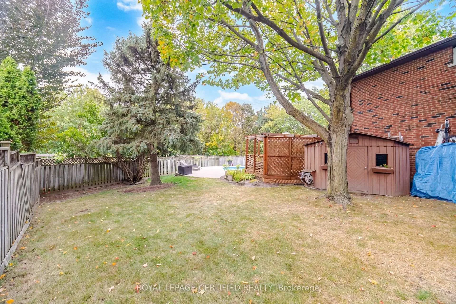 Photo 30 of 8 Wishart Place, Brampton, Heart Lake East — HOMEH