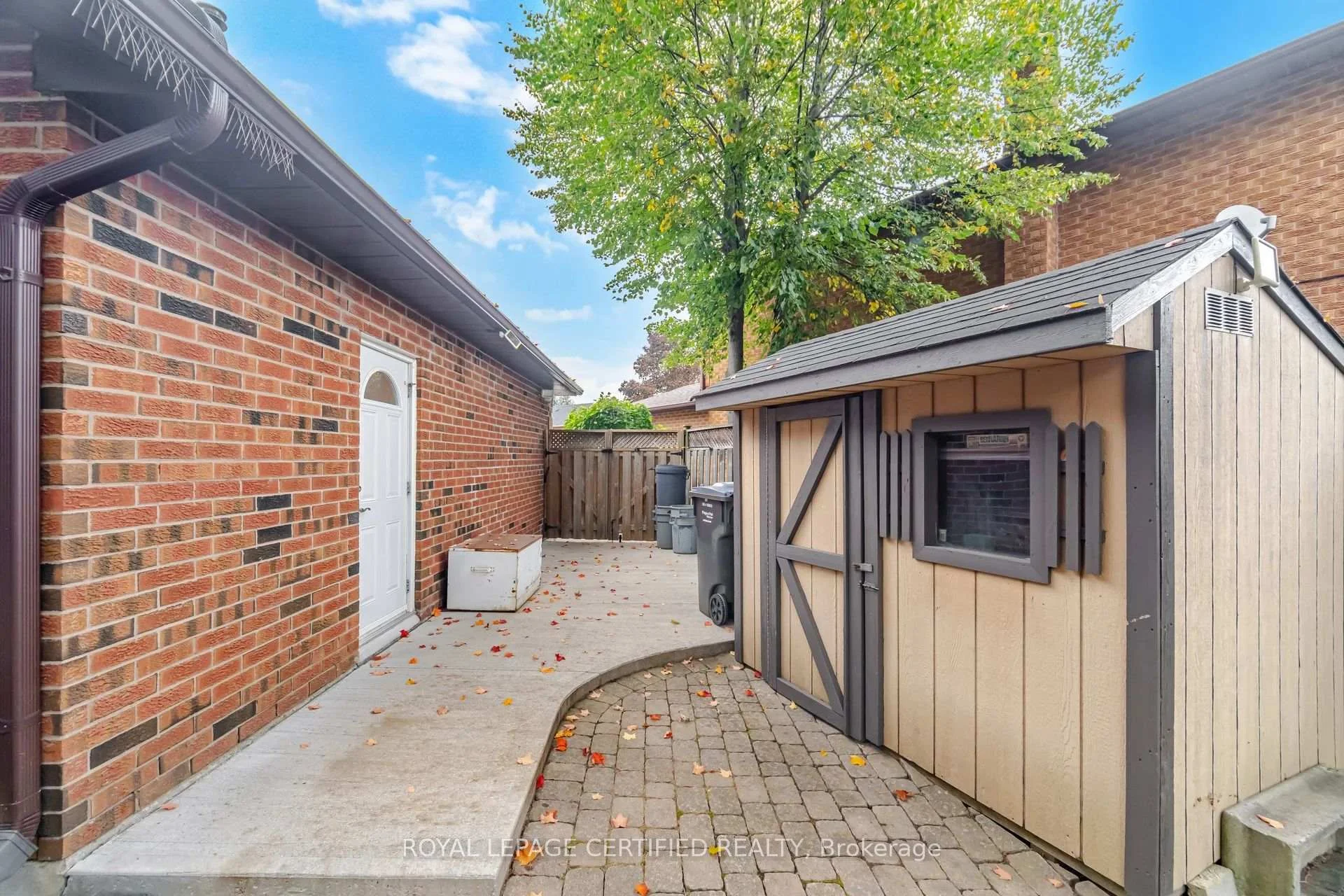 Photo 86 of 8 Wishart Place, Brampton, Heart Lake East — HOMEH