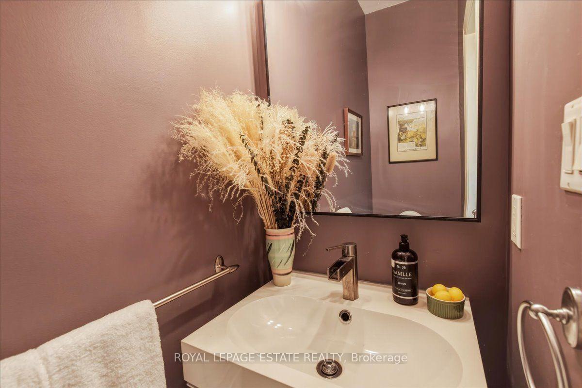 Photo 14 of 145 Boardwalk Drive, Toronto, The Beaches — HOMEH