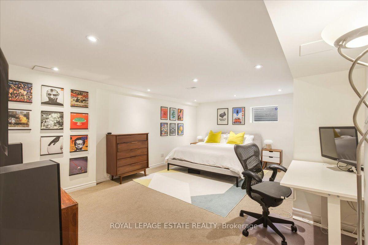 Photo 19 of 145 Boardwalk Drive, Toronto, The Beaches — HOMEH