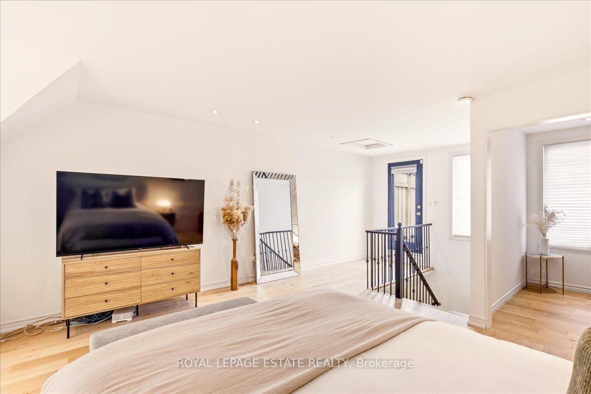Photo 36 of 145 Boardwalk Drive, Toronto, The Beaches — HOMEH