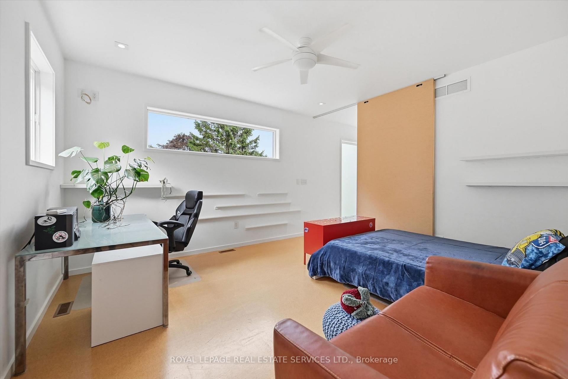 Photo 26 of 1318 Odessa Crescent, Oakville, College Park — HOMEH