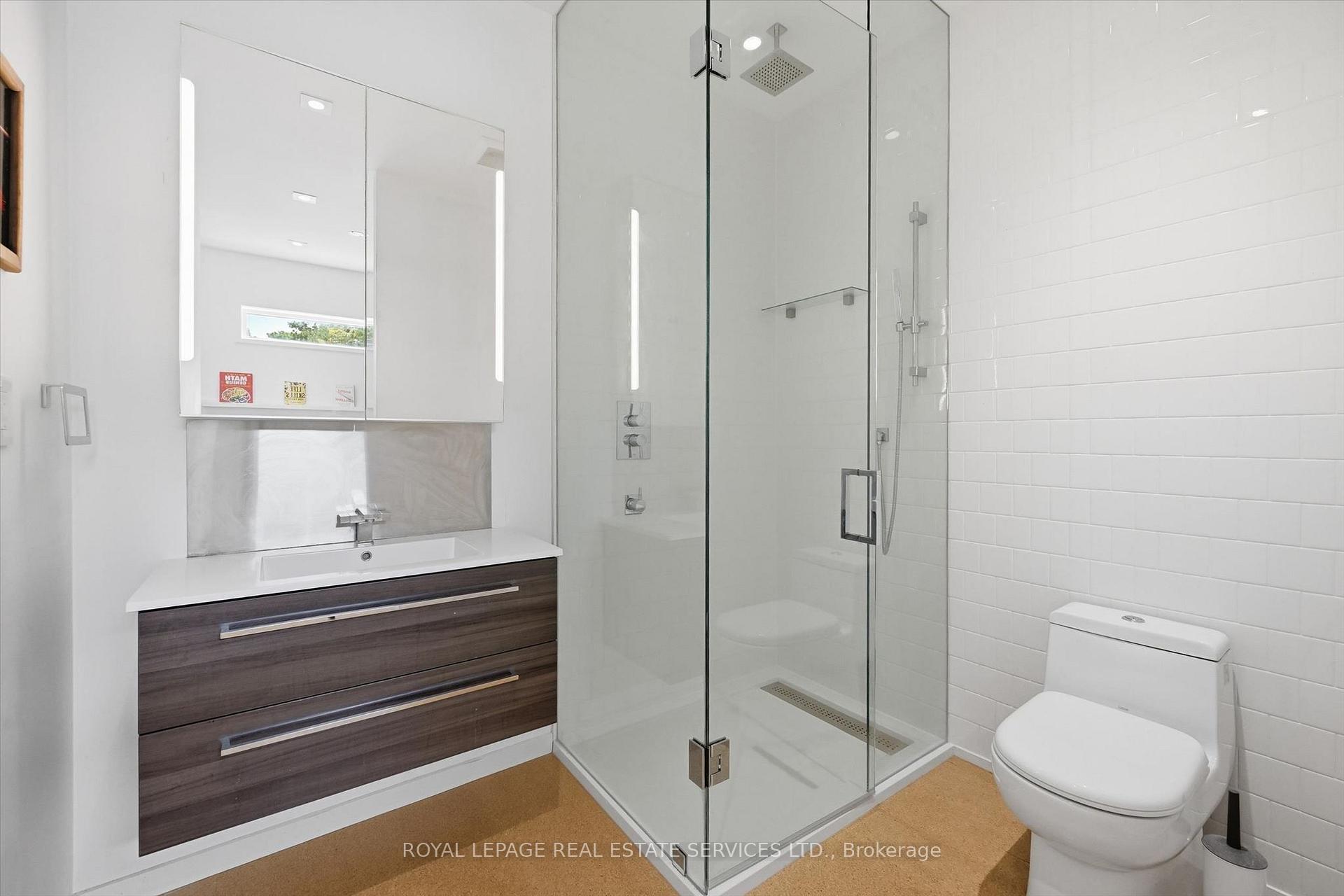 Photo 28 of 1318 Odessa Crescent, Oakville, College Park — HOMEH