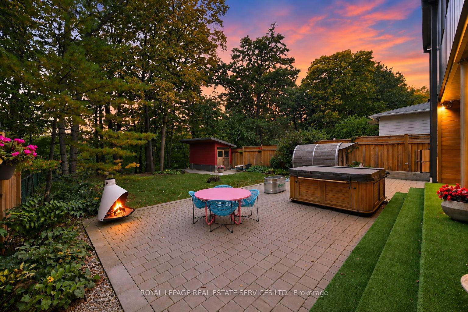 Photo 36 of 1318 Odessa Crescent, Oakville, College Park — HOMEH