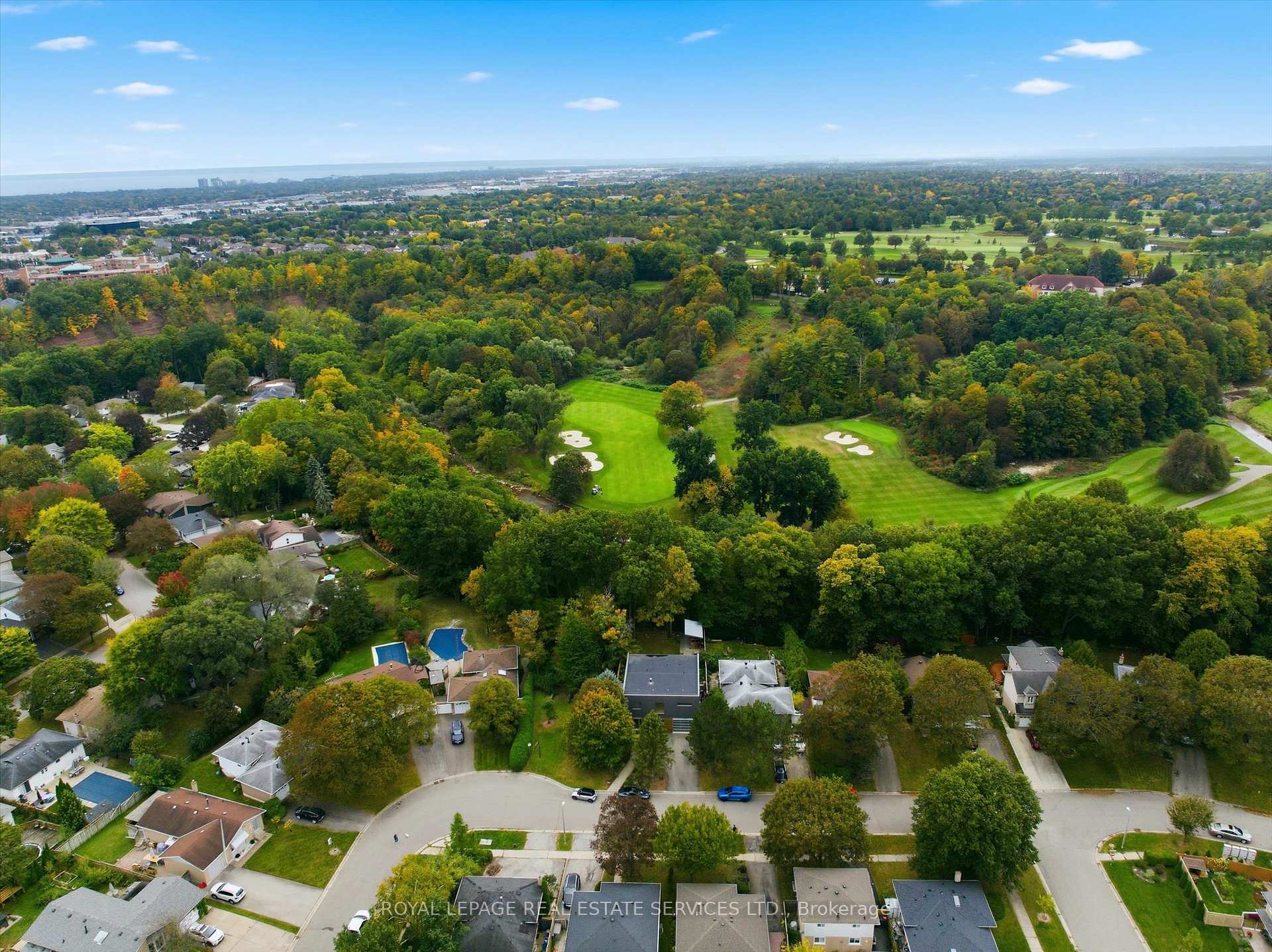 Photo 49 of 1318 Odessa Crescent, Oakville, College Park — HOMEH