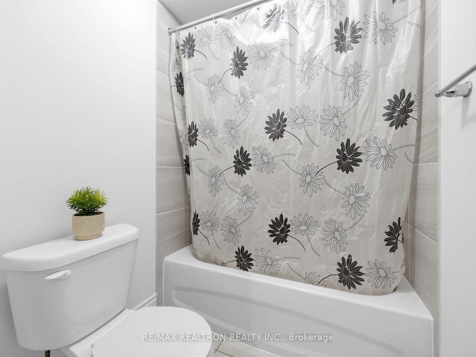 Photo 19 of 142 Auckland Drive, Whitby, Rural Whitby — HOMEH