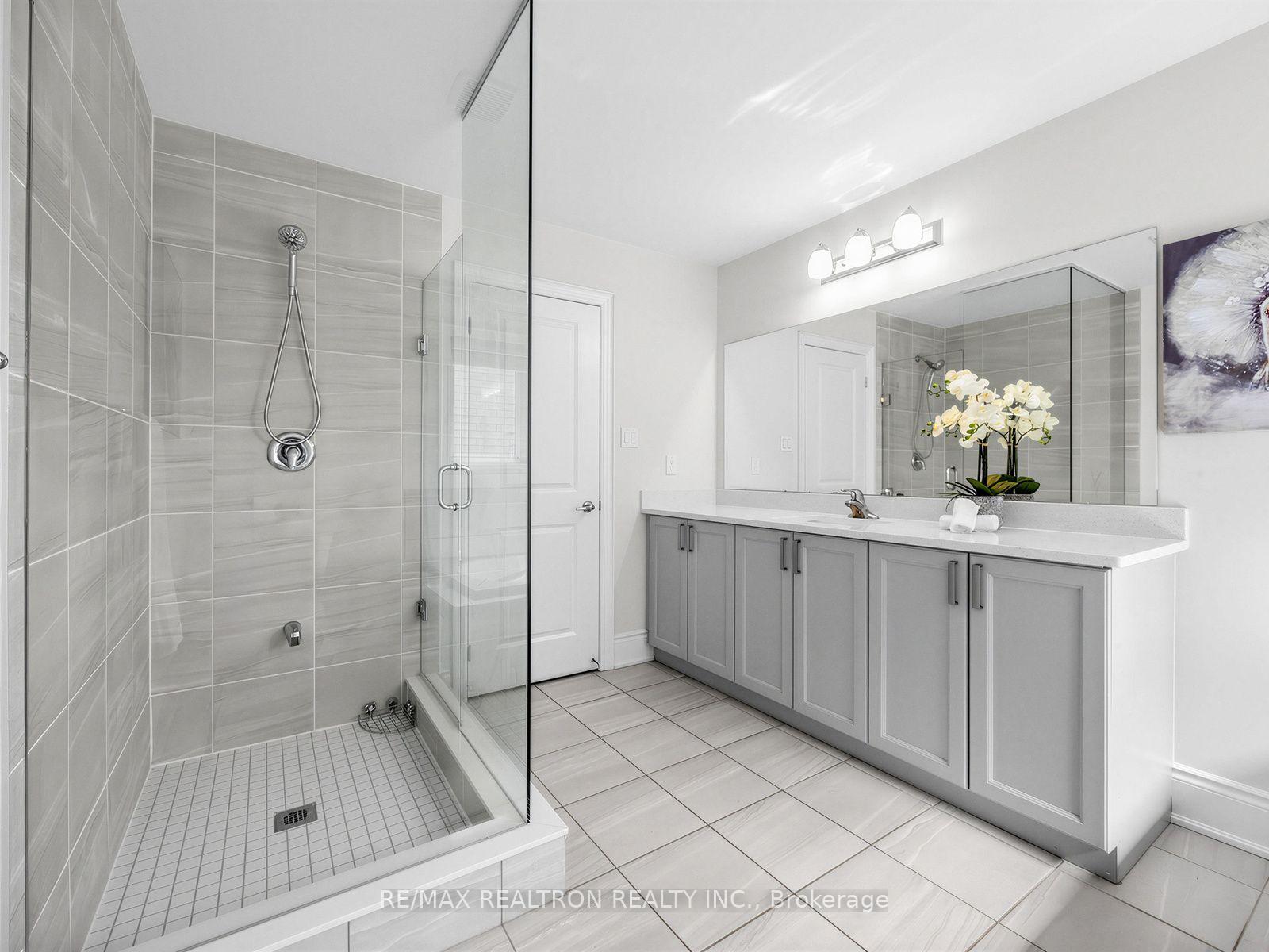 Photo 26 of 142 Auckland Drive, Whitby, Rural Whitby — HOMEH