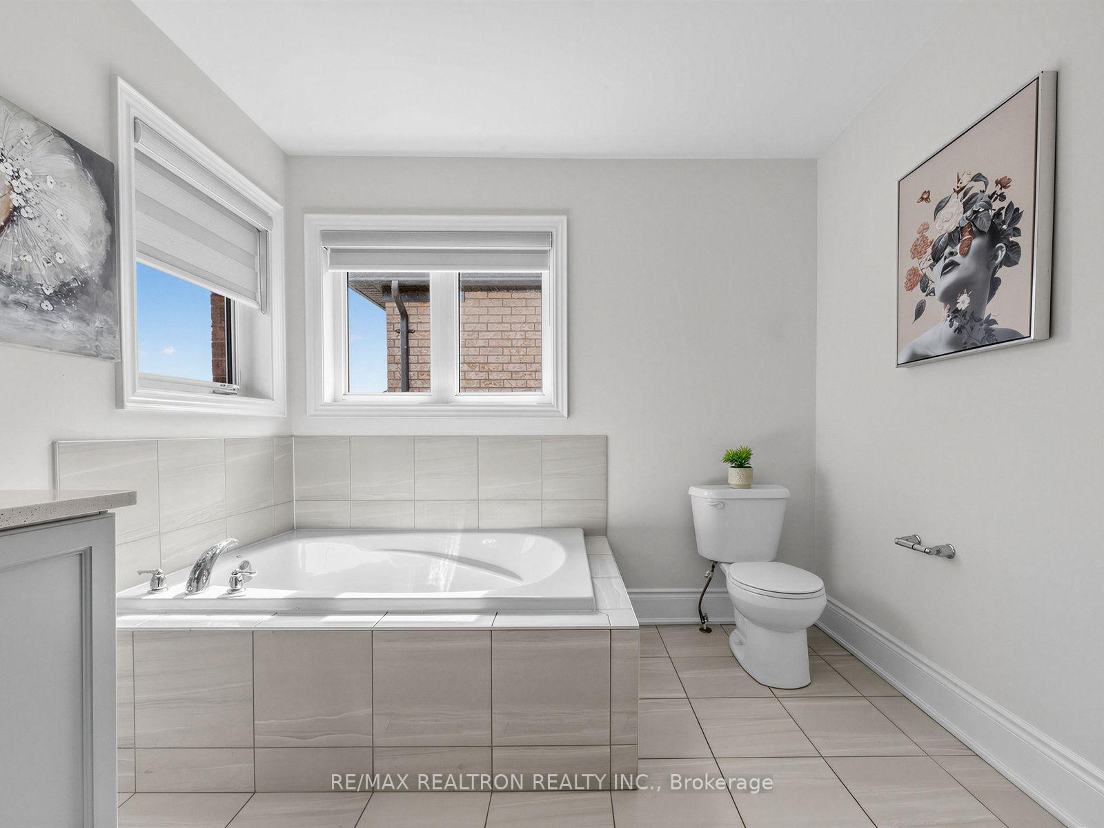 Photo 27 of 142 Auckland Drive, Whitby, Rural Whitby — HOMEH