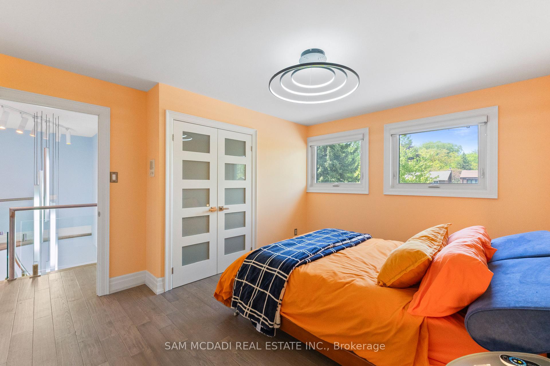 Photo 30 of 5 Canterbury Crescent, Etobicoke, Edenbridge-Humber Valley — HOMEH