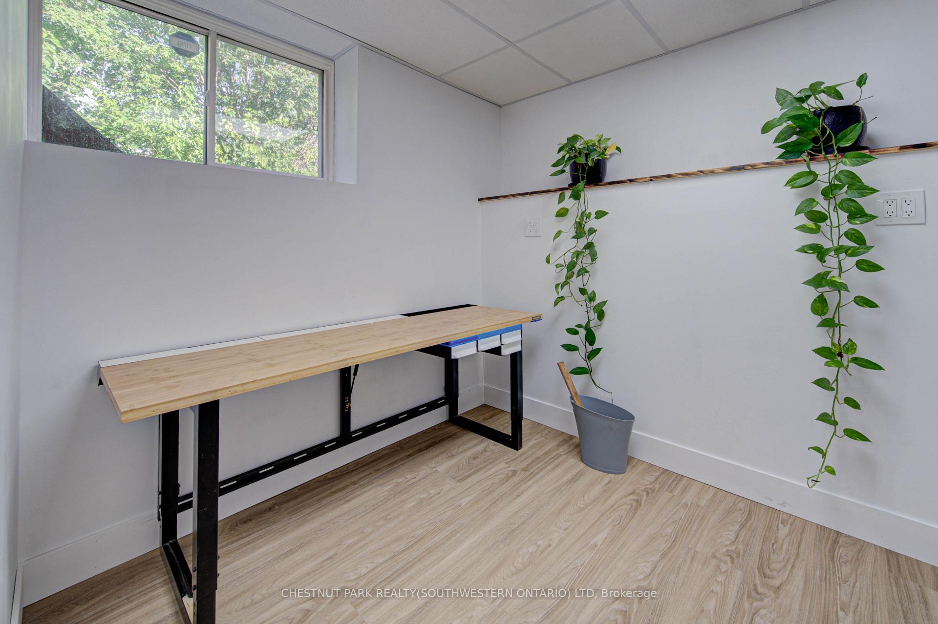 Photo 26 of 317 Christopher Drive, Cambridge, Christopher-Champlain — HOMEH