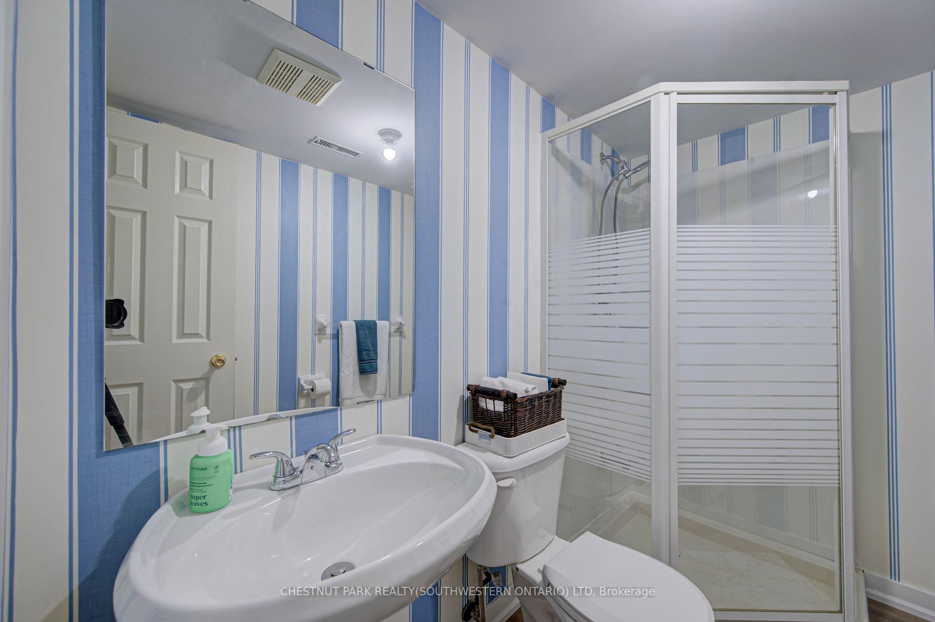 Photo 30 of 317 Christopher Drive, Cambridge, Christopher-Champlain — HOMEH