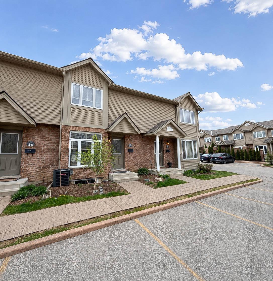 Photo of Unit 17, 1600 Mickleborough Drive