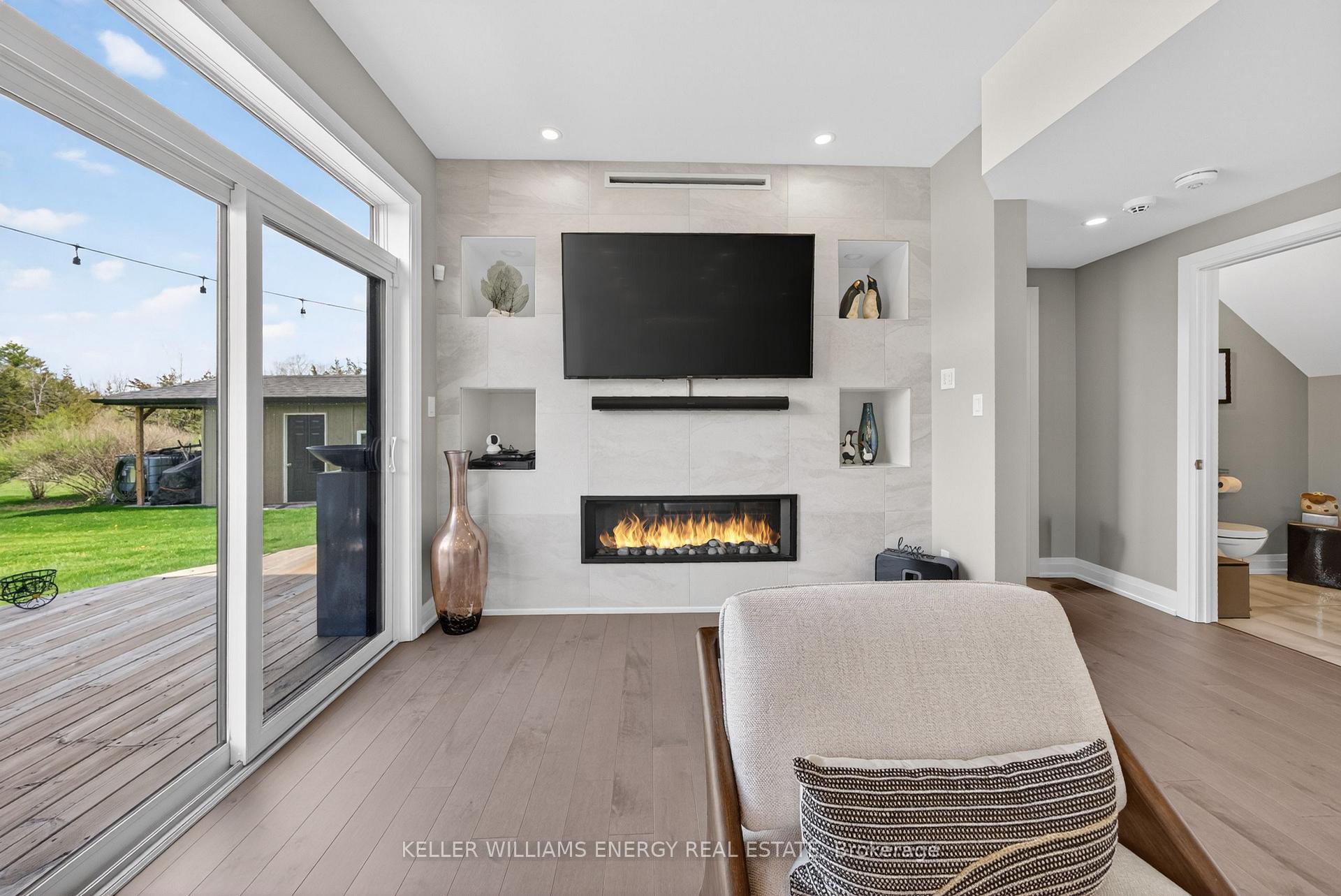 Photo 10 of 108 Foster Road, Prince Edward County, Sophiasburg Ward — HOMEH