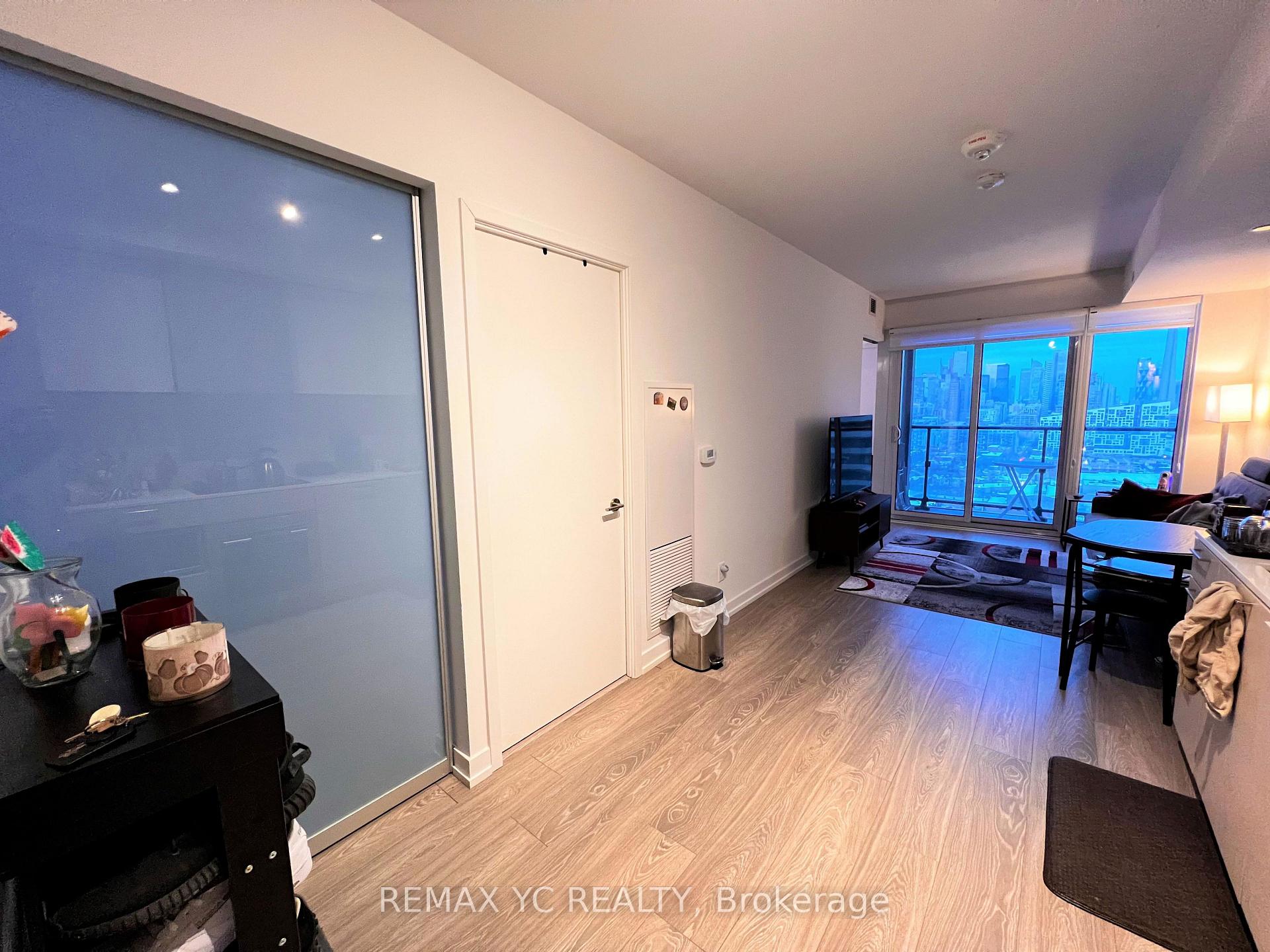 Photo 2 of Unit 2520, 19 Western Battery Road, Toronto, Niagara — HOMEH