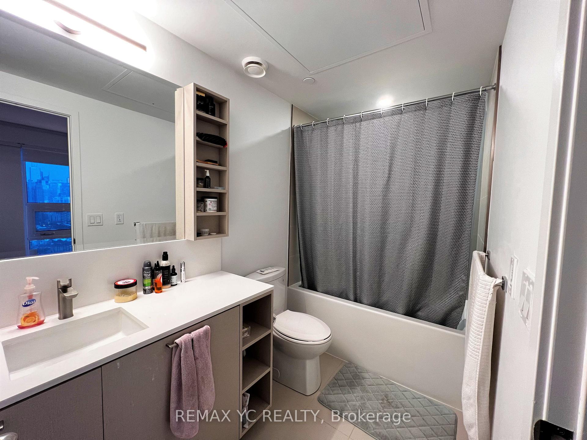 Photo 9 of Unit 2520, 19 Western Battery Road, Toronto, Niagara — HOMEH