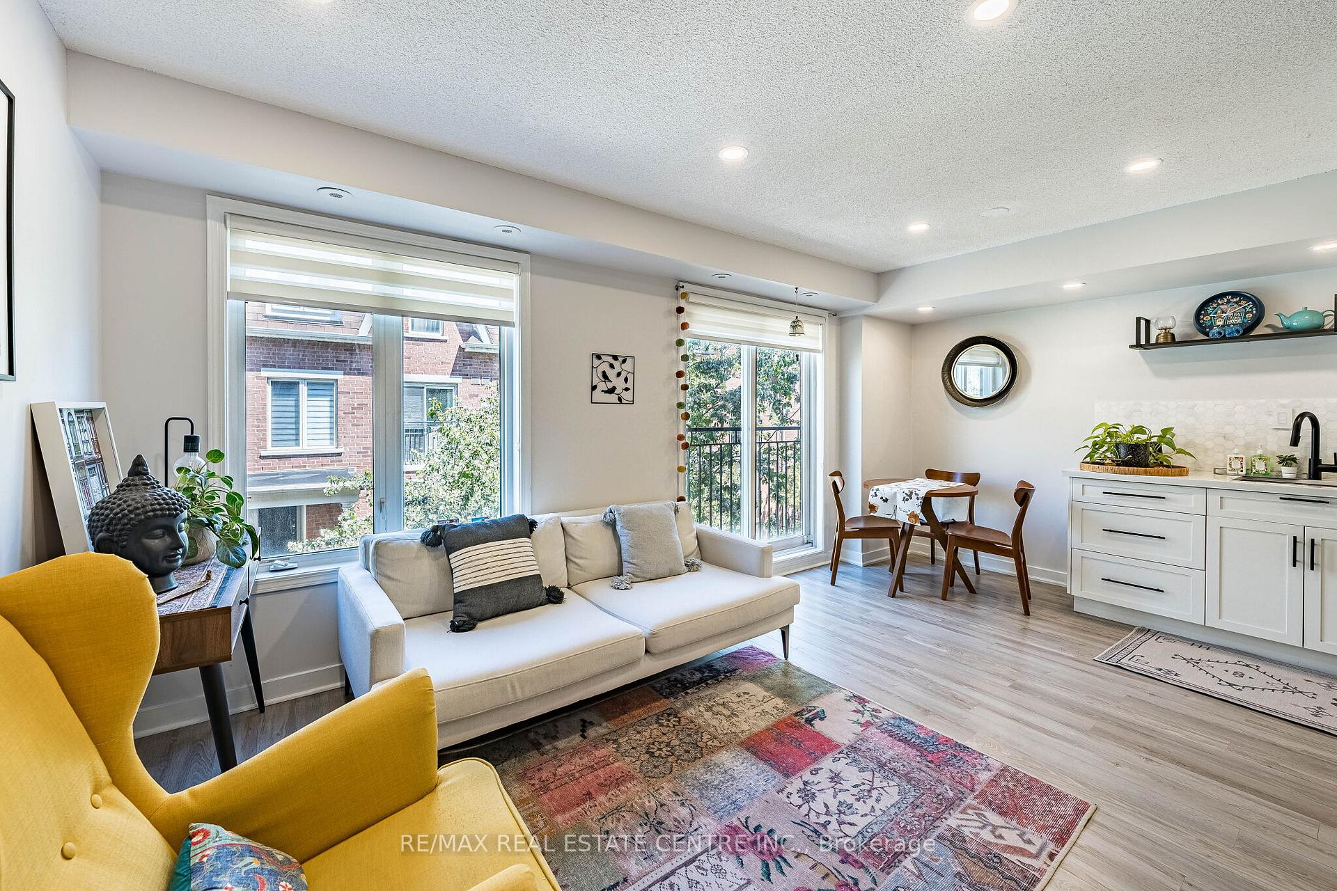 Photo 18 of Unit 920, 16 Laidlaw Street, Toronto, South Parkdale — HOMEH