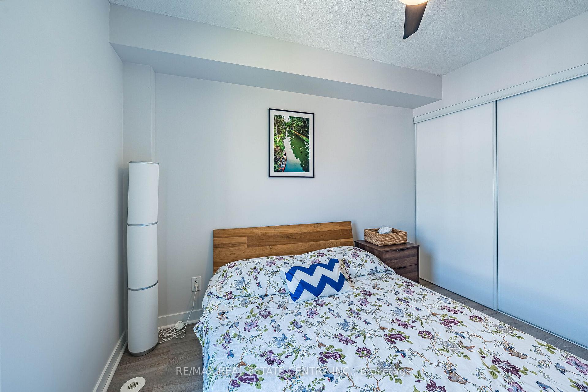 Photo 21 of Unit 920, 16 Laidlaw Street, Toronto, South Parkdale — HOMEH