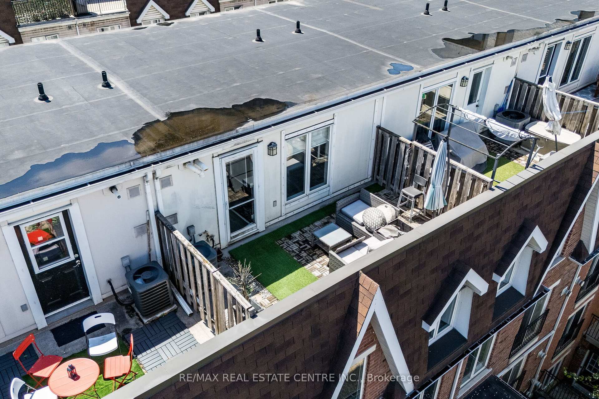 Photo 35 of Unit 920, 16 Laidlaw Street, Toronto, South Parkdale — HOMEH