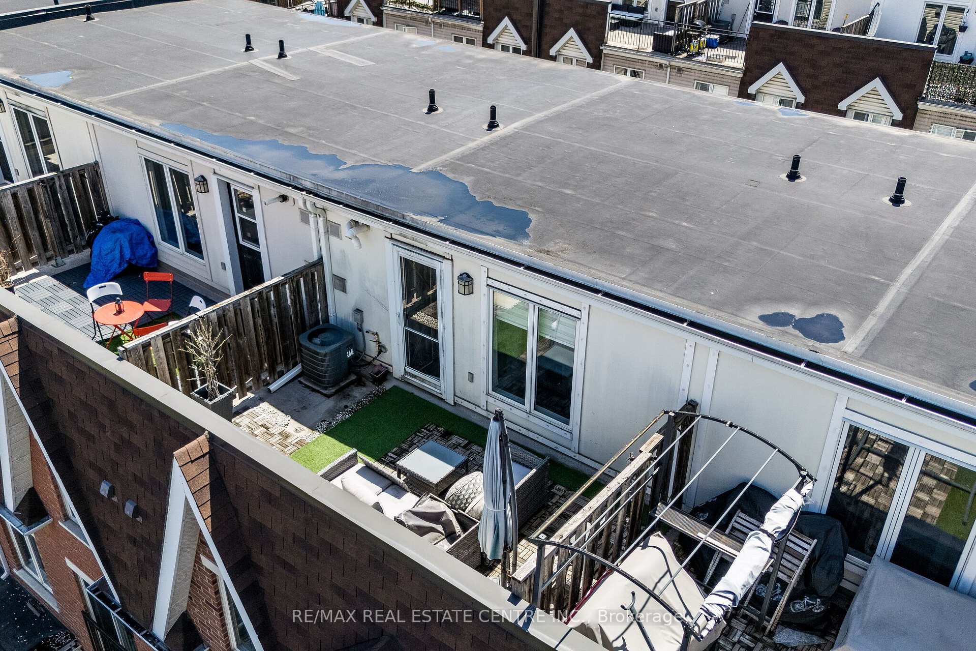 Photo 36 of Unit 920, 16 Laidlaw Street, Toronto, South Parkdale — HOMEH