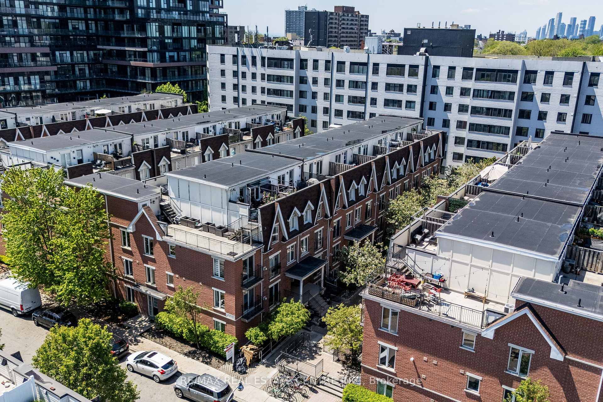 Photo 37 of Unit 920, 16 Laidlaw Street, Toronto, South Parkdale — HOMEH