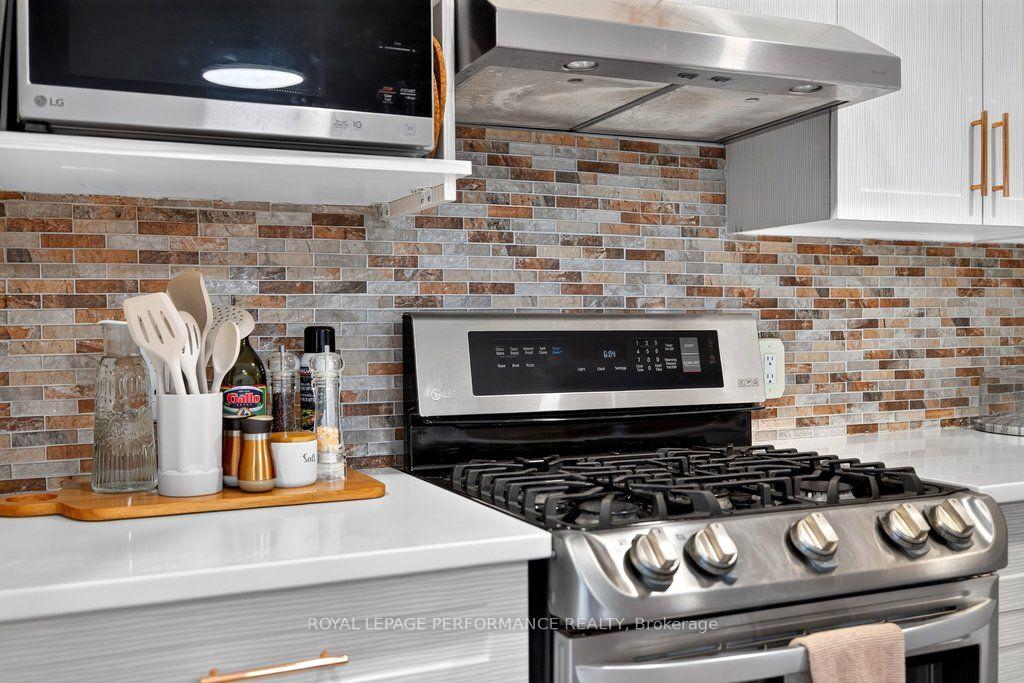 Photo 17 of 823 Nesting Way, Ottawa, Fallingbrook/Gardenway South — HOMEH