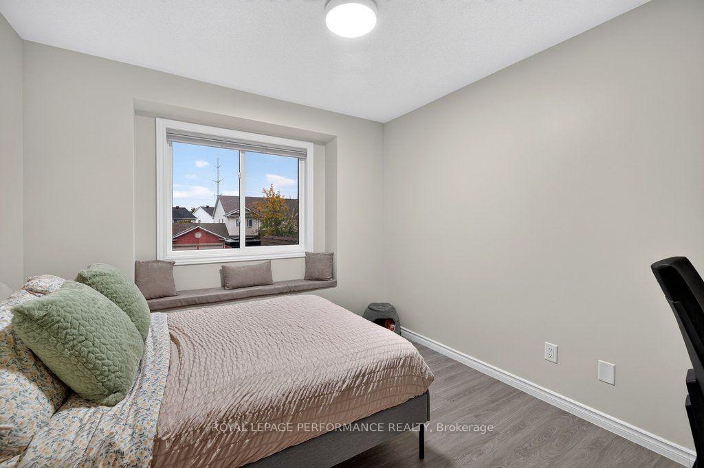 Photo 21 of 823 Nesting Way, Ottawa, Fallingbrook/Gardenway South — HOMEH