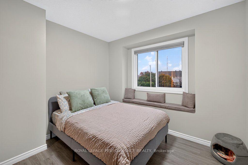 Photo 22 of 823 Nesting Way, Ottawa, Fallingbrook/Gardenway South — HOMEH
