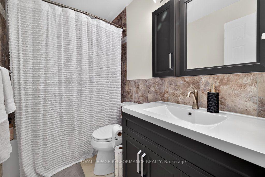 Photo 26 of 823 Nesting Way, Ottawa, Fallingbrook/Gardenway South — HOMEH