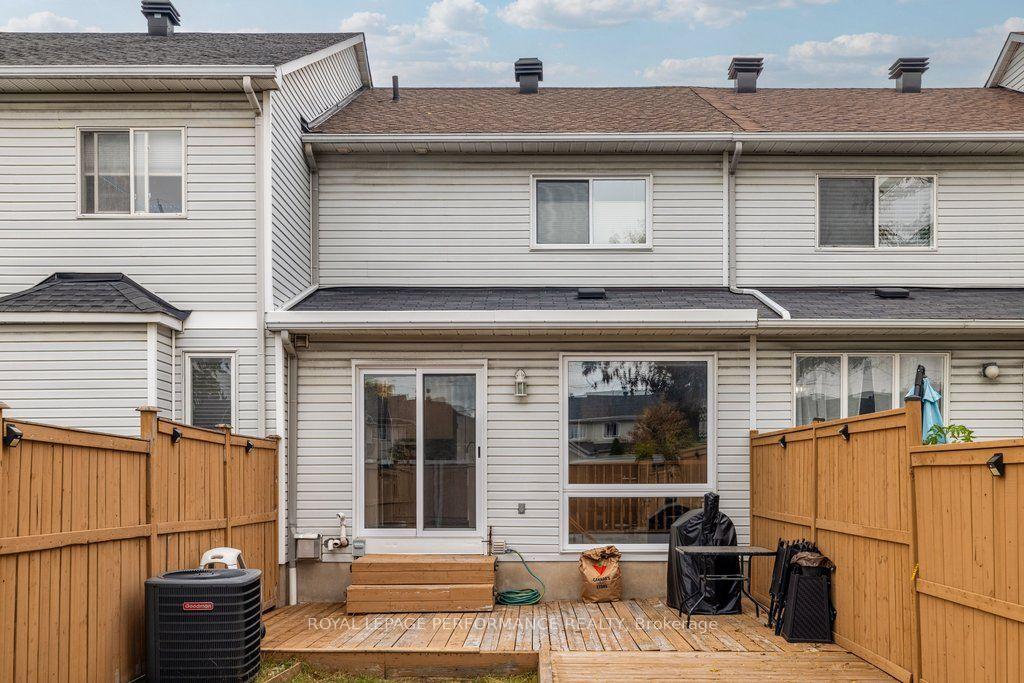 Photo 36 of 823 Nesting Way, Ottawa, Fallingbrook/Gardenway South — HOMEH
